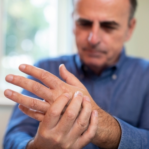 hand-pain-relief-Terry-Physical-Therapy-Penitas-Mission-TX